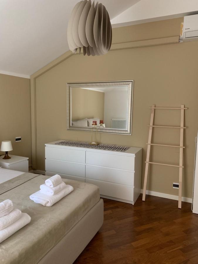 La Rocca Luxury Apartment Parma Luaran gambar