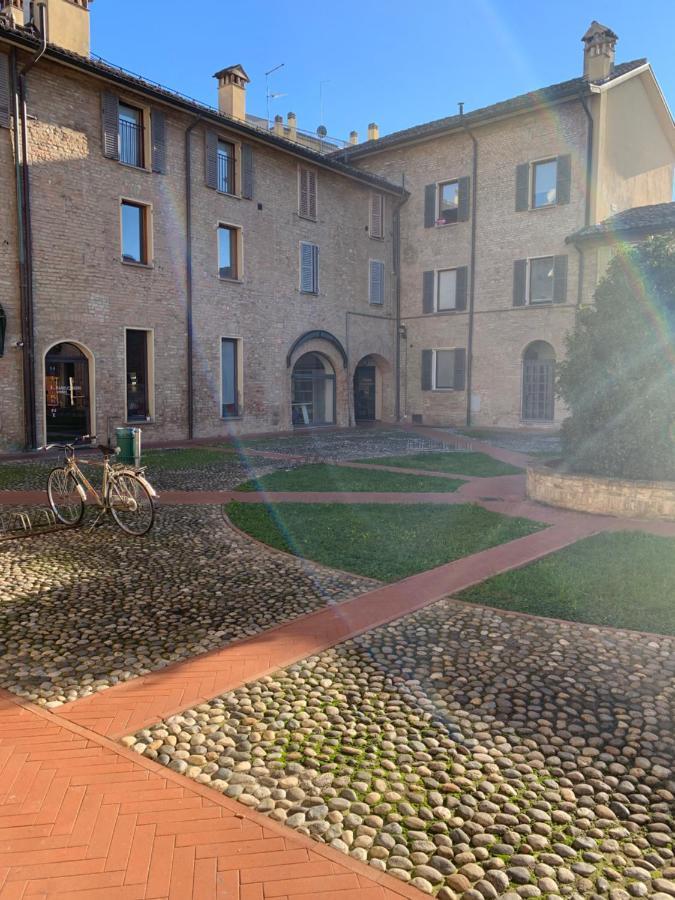 La Rocca Luxury Apartment Parma Luaran gambar